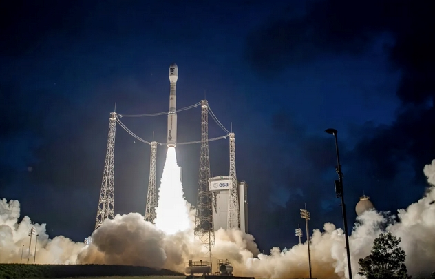 نجاح إطلاق الصاروخ الأوروبي “فيغا-سي” من مركز كورو الفضائي