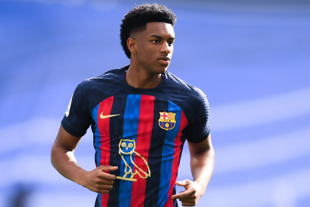 إصابة بالدي تُربك حسابات برشلونة