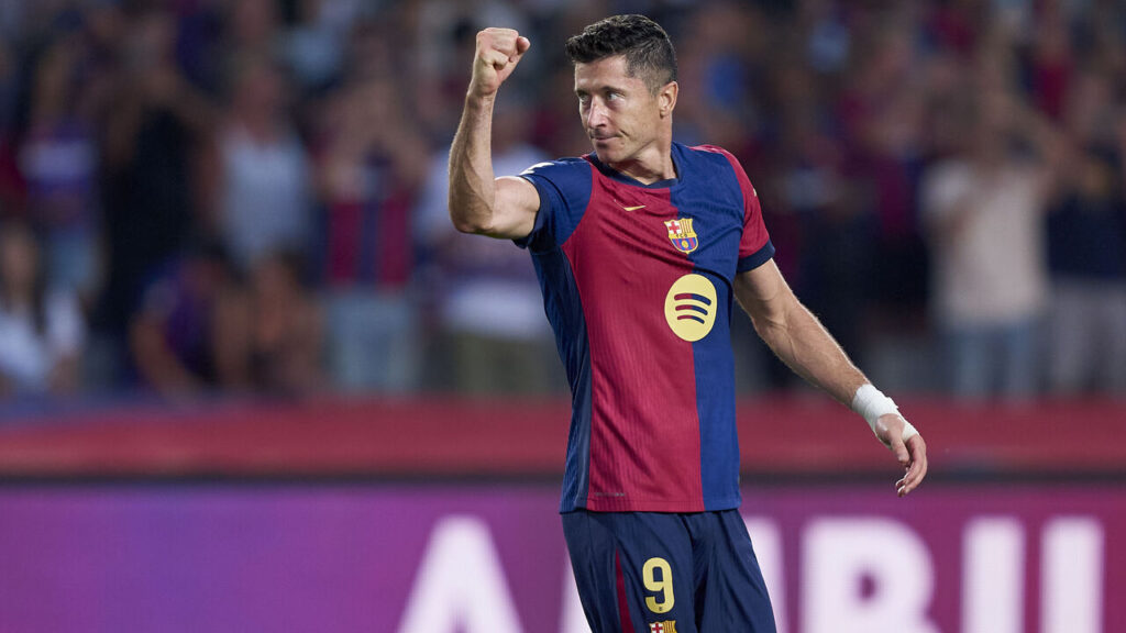 كتاب جديد يكشف..هذا ما أغضب ليفاندوفسكي في برشلونة