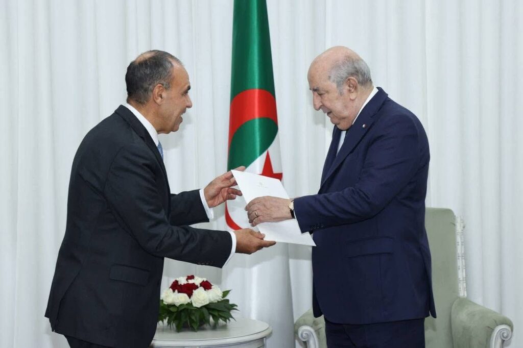 رسالة رئاسية تعزز الشراكة المصرية الجزائرية
