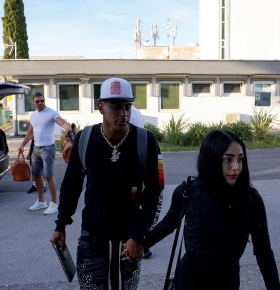 نجم برشلونة يامال: لم أخن نيكول لكننا انفصلنا