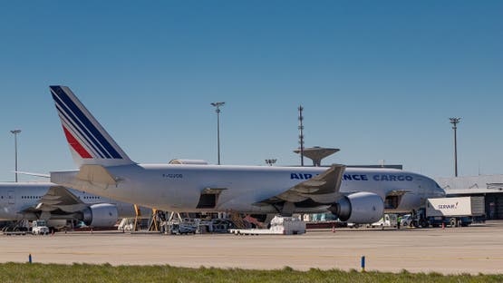 افريقيا تحلق بالركاب وتتعثر بالأرباح..
