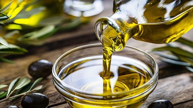 زيت الزيتون التونسي يحلّق بصادراته..